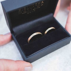 Obrączki ślubne satynowe - zdjęcie 5