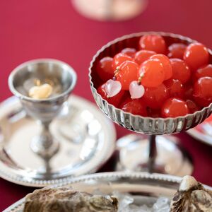 Kolczyki serca z różowym kwarcem i granatem