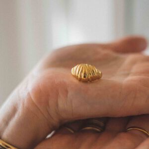 Pierścionek croissant