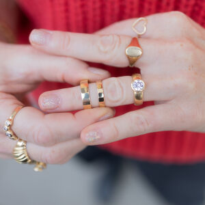 Obrączki ślubne fasetowane z gładkimi krawędziami - zdjęcie 6