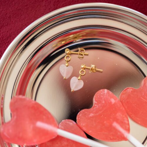 Kolczyki landrynkowe serca z kuleczką na sztyft