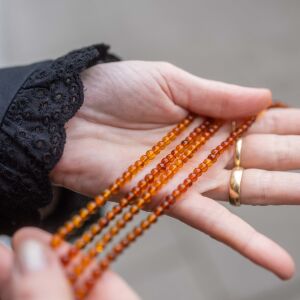 Naszyjnik z miodowym bursztynem - zdjęcie 1