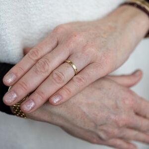 Obrączki ślubne prostokątne młotkowane - zdjęcie 4