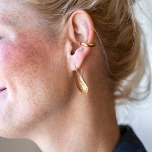 Kolczyki gruszki młotkowane na biglu - zdjęcie 2