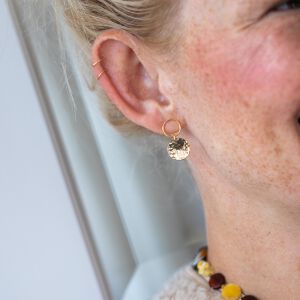 Kolczyki z młotkowanymi blaszkami - zdjęcie 1