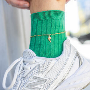 Anklet delfin złoty w sportowym wydaniu. 