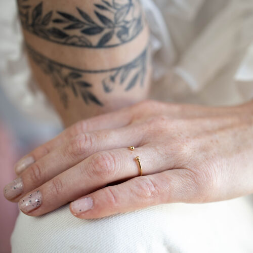 Pierścionek otwarty z kuleczkami