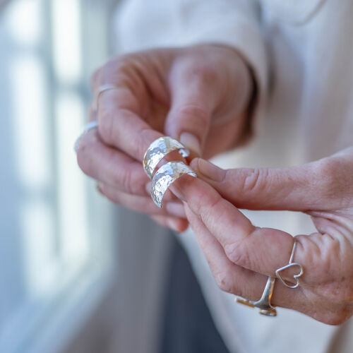 Kolczyki języczki młotkowane